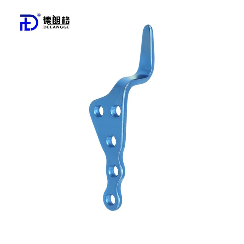 Clavicular Hook Locking Plate
