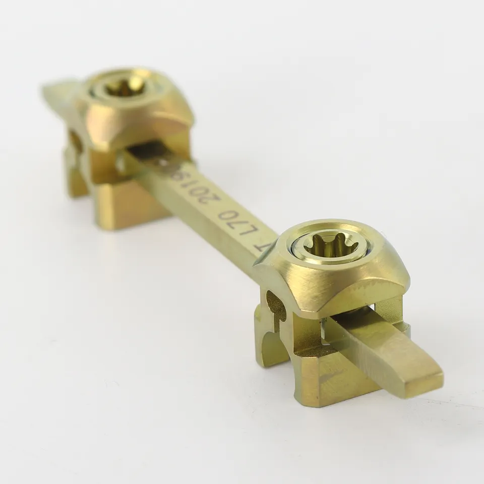 Buckle Type Crosslink
